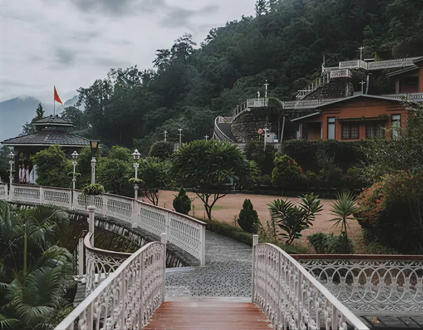 21 dagars ayurvedisk yogaretreat för viktnedgång i Rishikesh