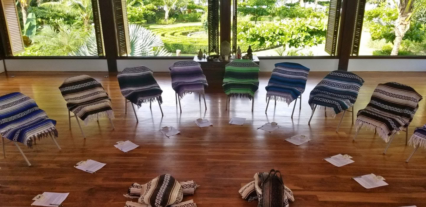 Psilocybin-retreat för relationsläkning och personlig transformation