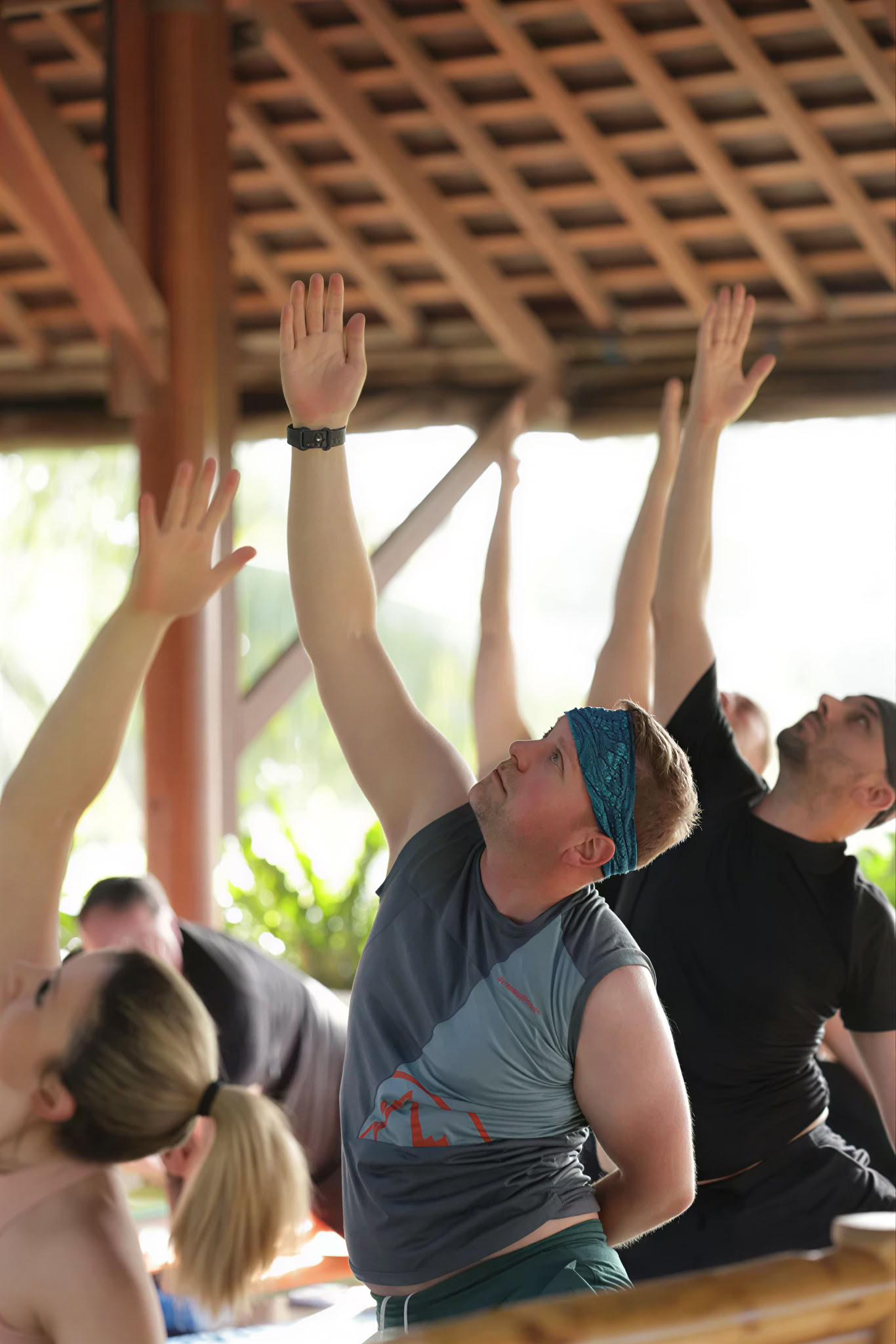 Yogaåterhämtning på en retreat