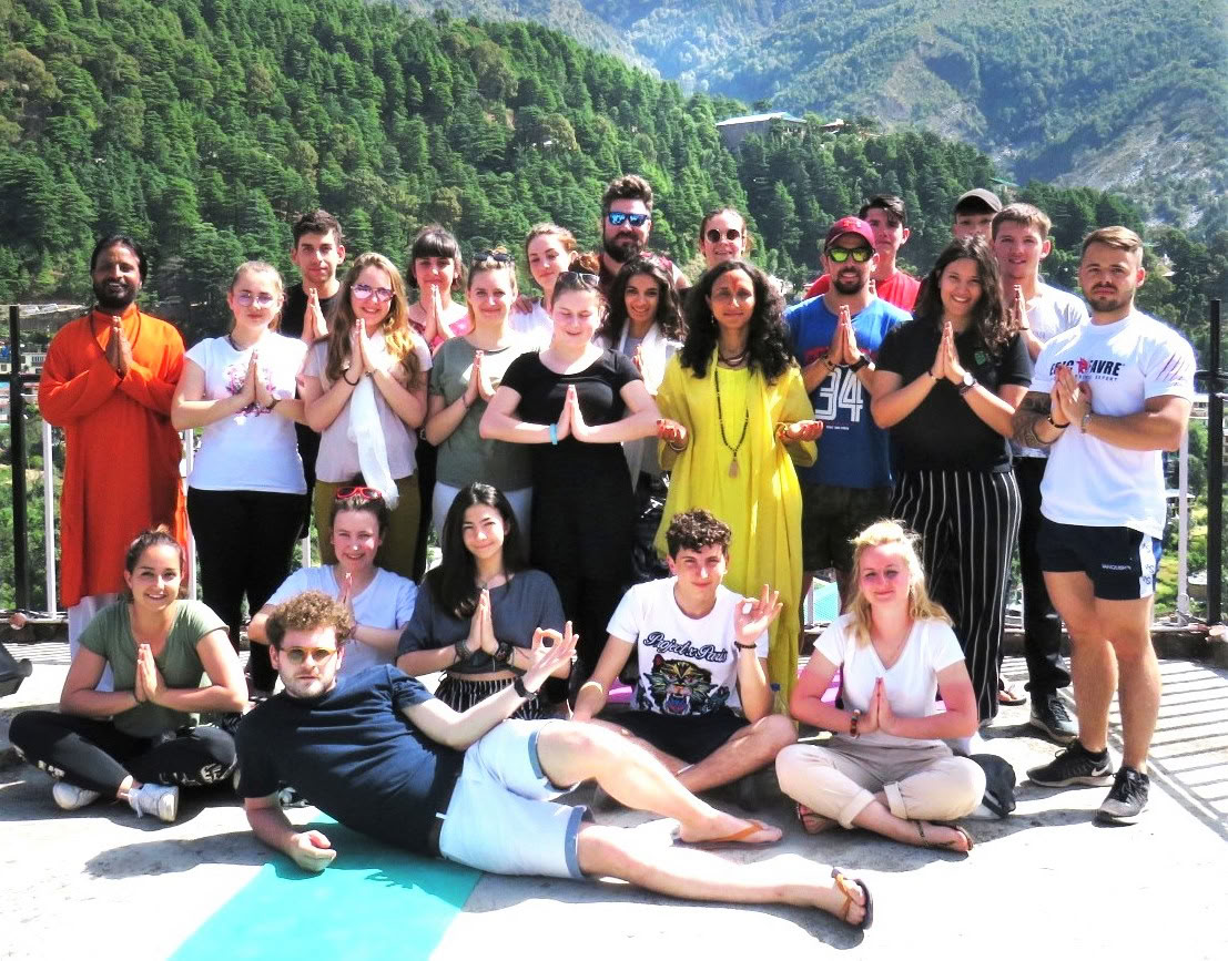 Yoga lärarutbildning i Indien