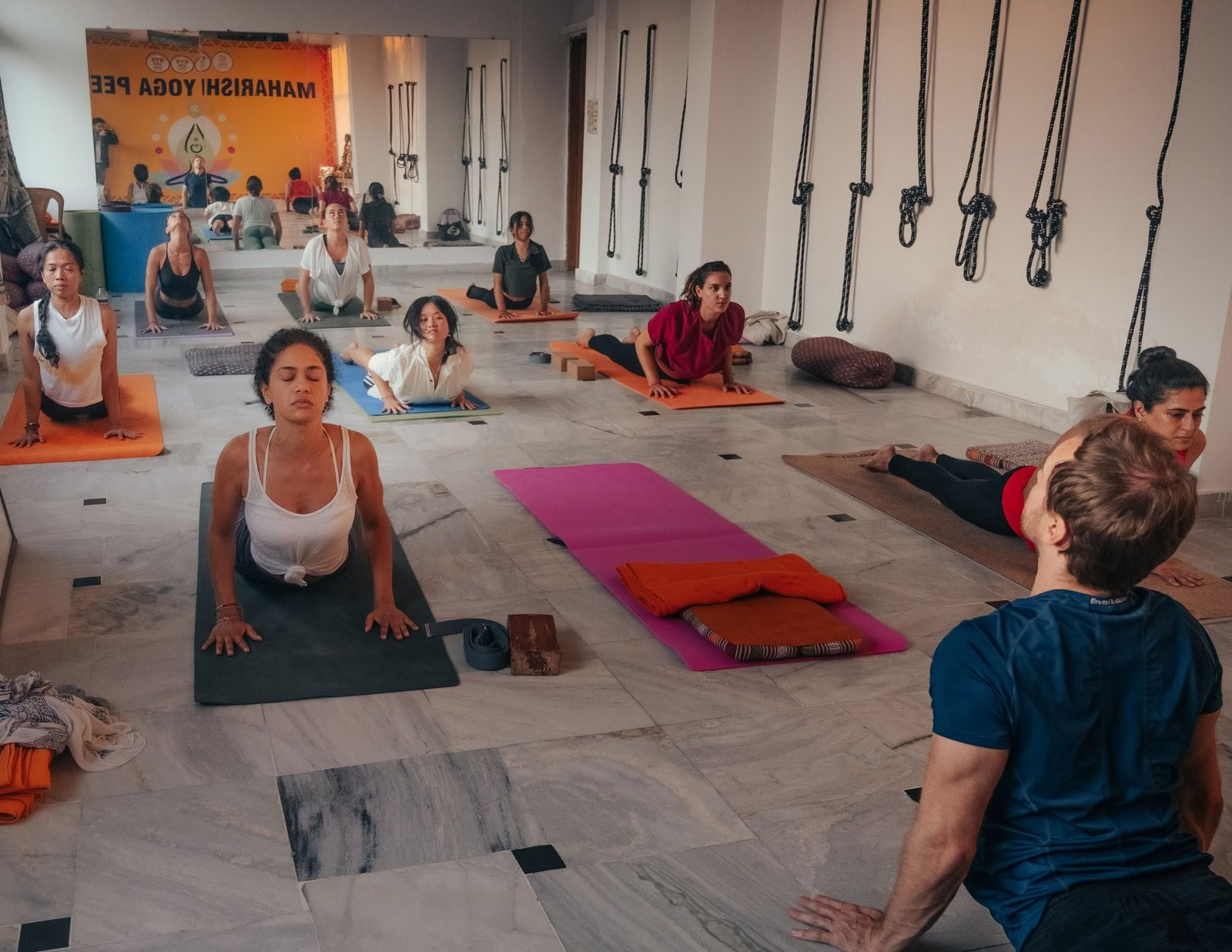 Special 200-timmars yogalärarutbildning i Rishikesh – 3–30 april 2027