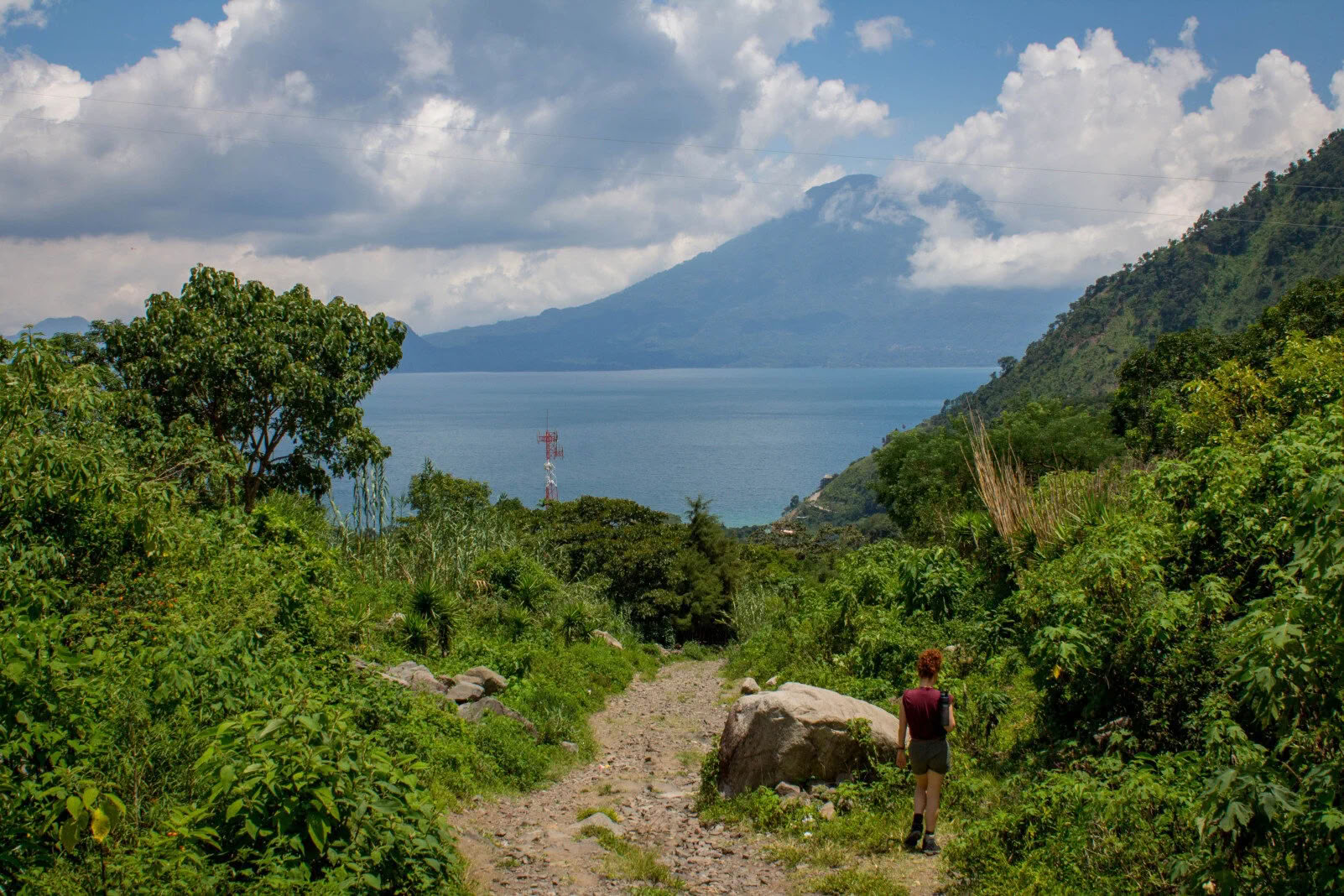 6-dagars yogaretreat i Guatemala – 12–17 juni 2027 med Michelle Fajkus