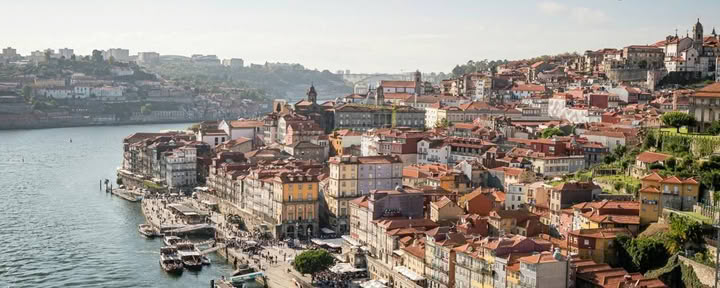 Resound Yoga Retreat - PORTO