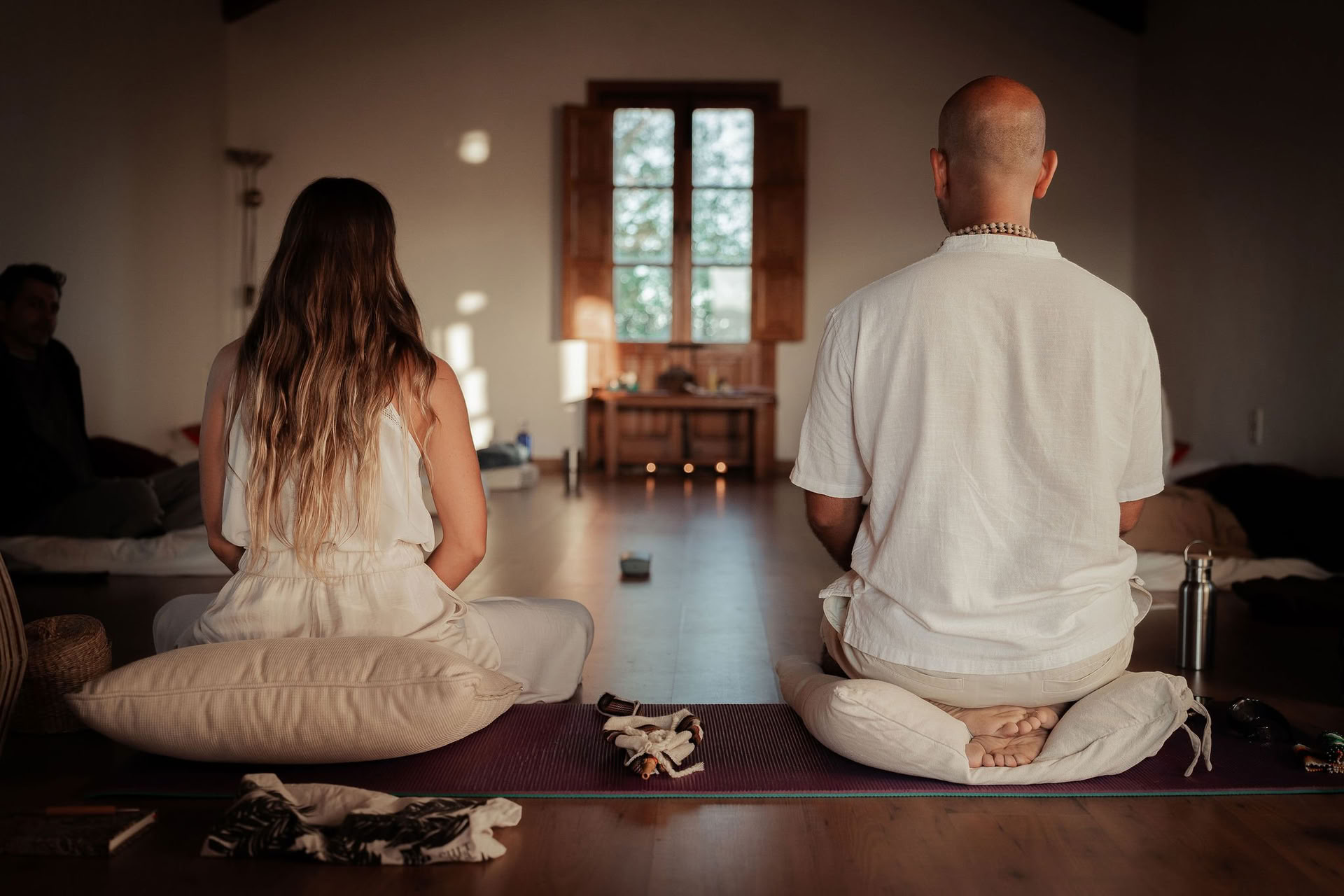 Andningsövningar, meditation och mikrodosering – dagsretreat