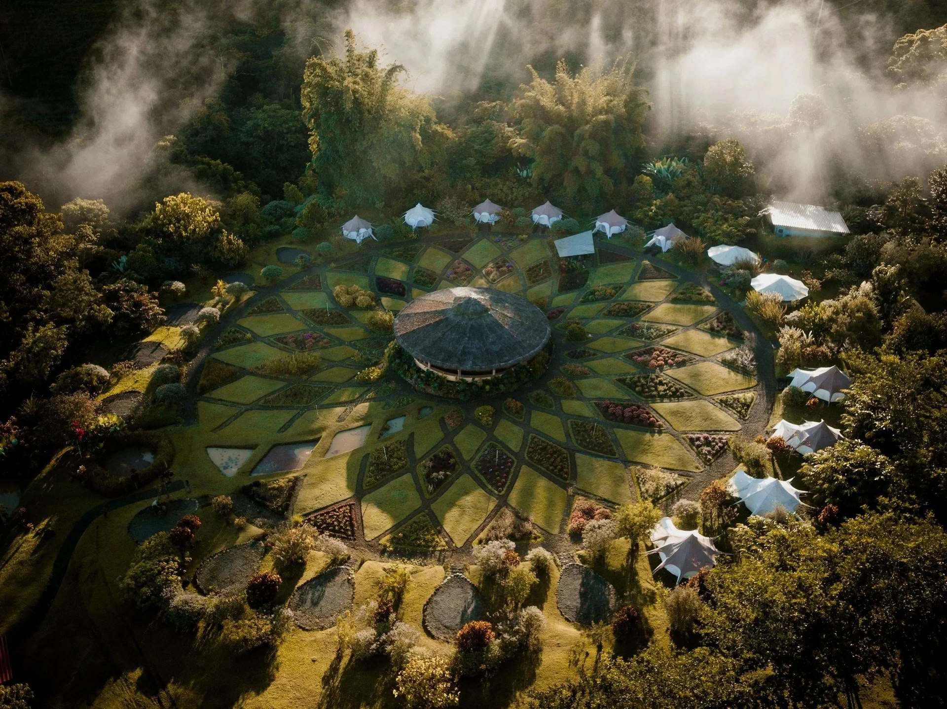 Intim ayahuasca-retreat (Kinkara Costa Rica) – Sommarretreater