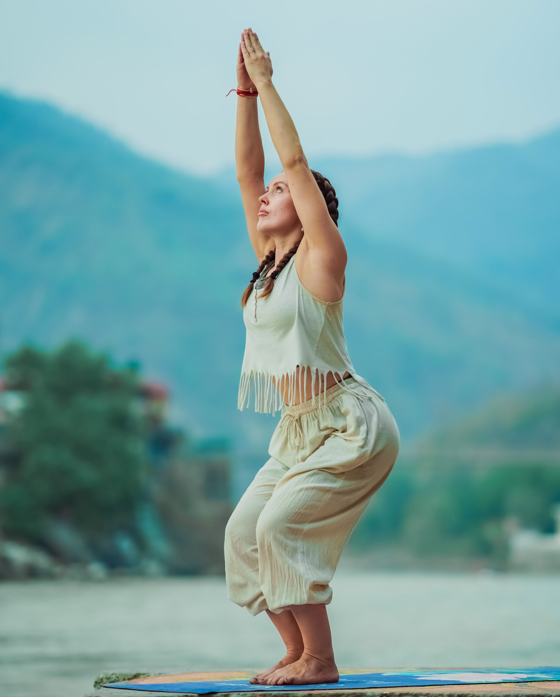 100-timmars yogalärarutbildning i Rishikesh
