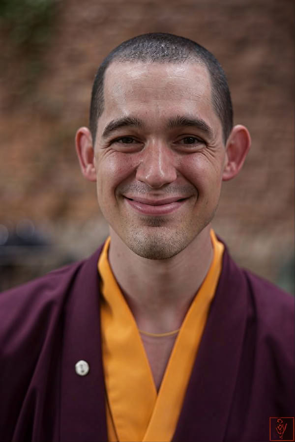 Tyst meditationsretreat: Kärleksfullhetens vagga