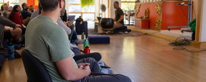 Meditationens grunder I: Att skapa en stabil grund