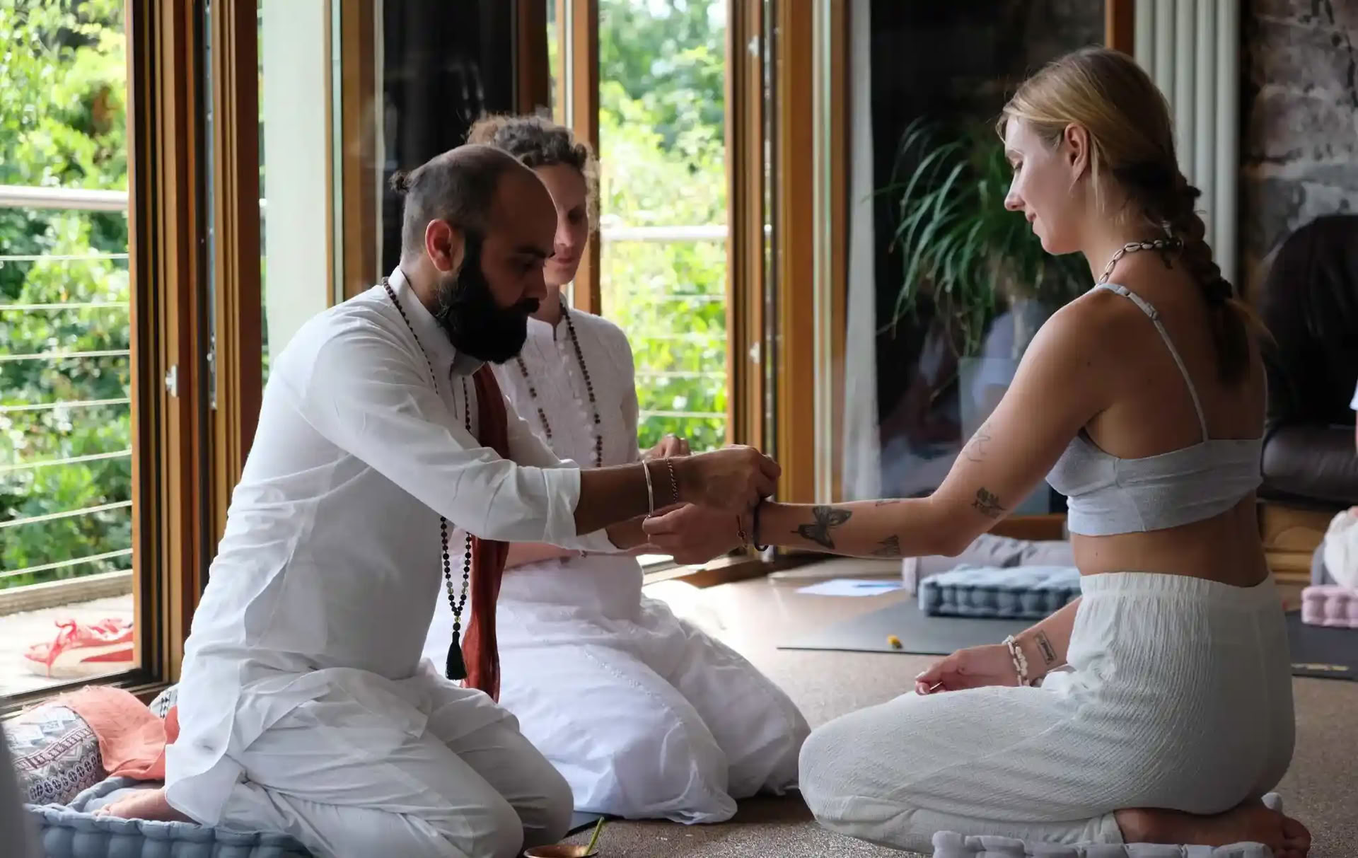50 timmars Yoga Nidra-utbildning i Tyskland