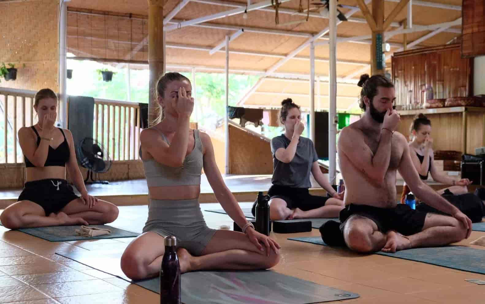 50-timmars pranayama-utbildning i Tyskland