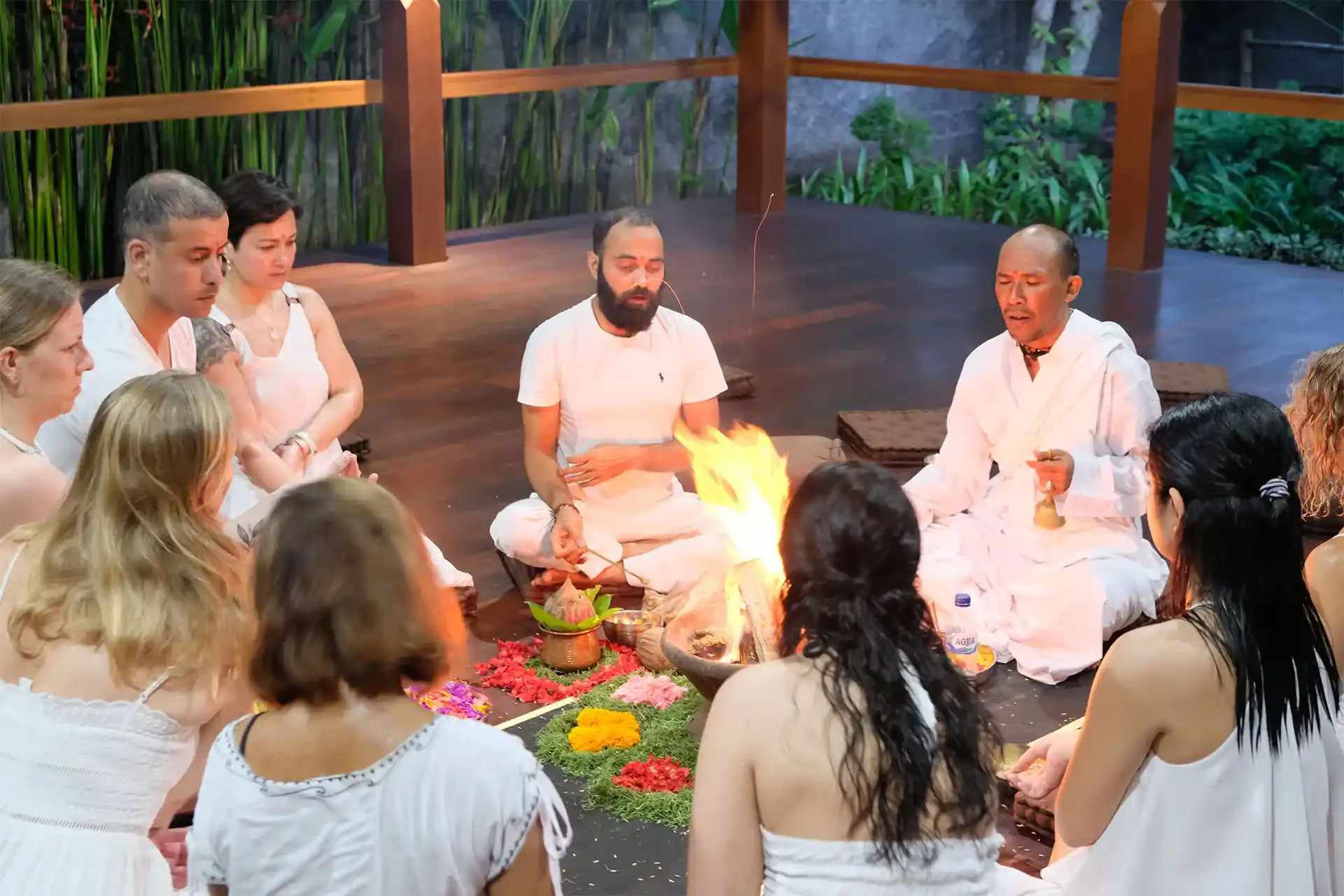 500 timmars yogalärarutbildning i Bali
