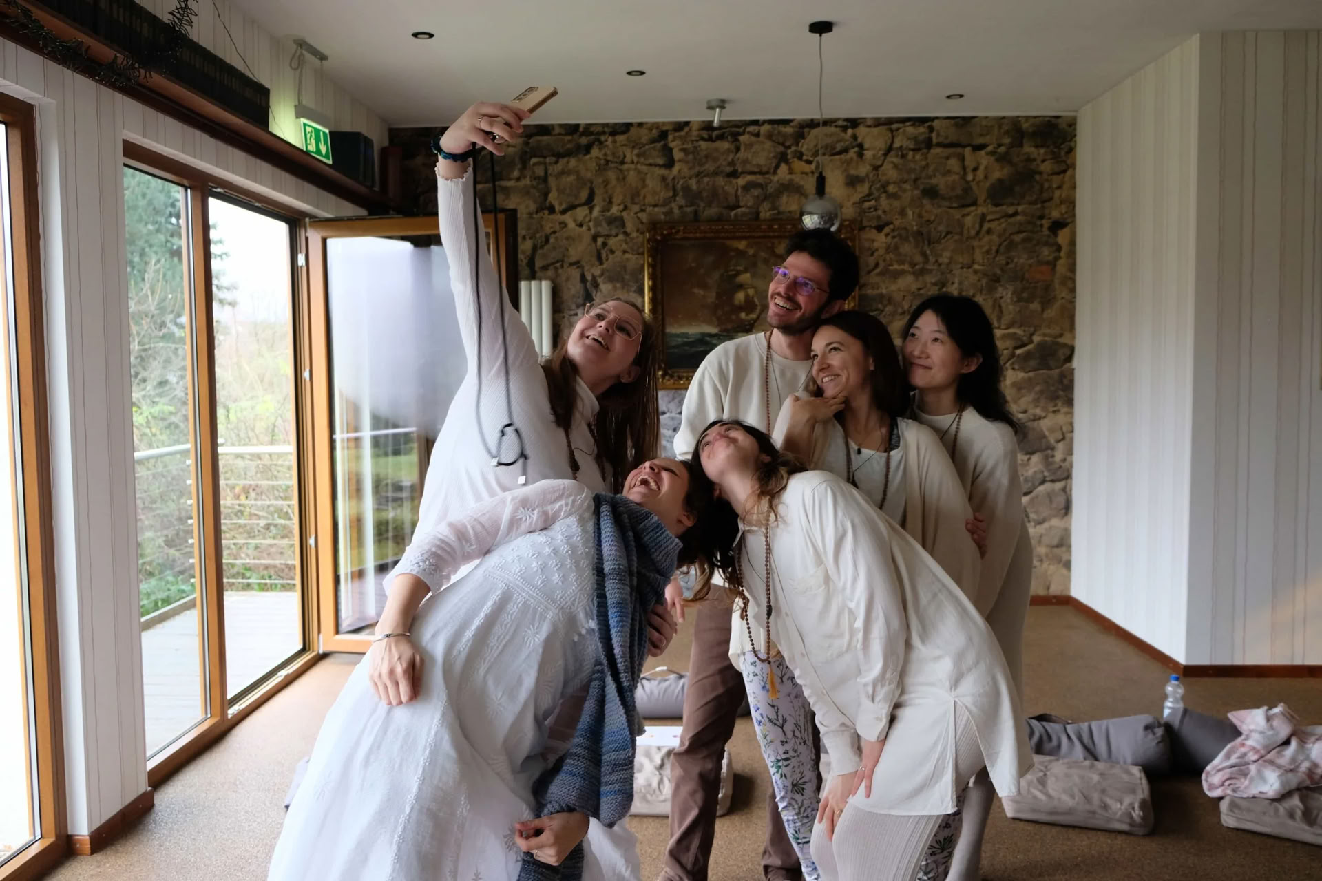 6-dagars yogaretreat i Heimbach, Eifel — maj 2026