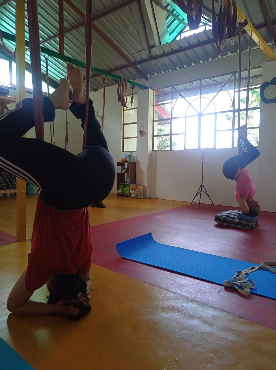 Yogaklass för drop-in