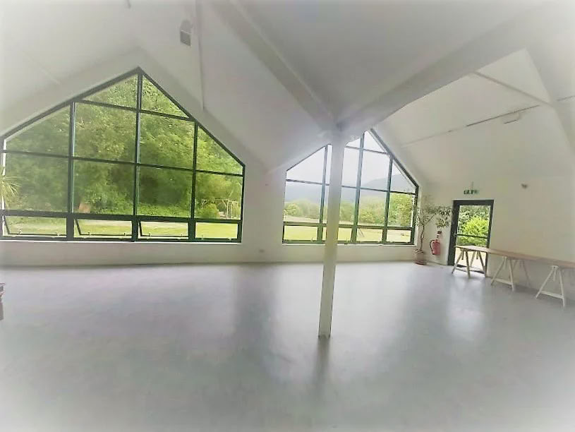 Din heliga feminina kraft - Kundaliniyogaretreat