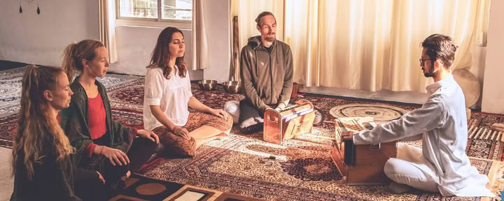 Kirtan- och mantrakurs