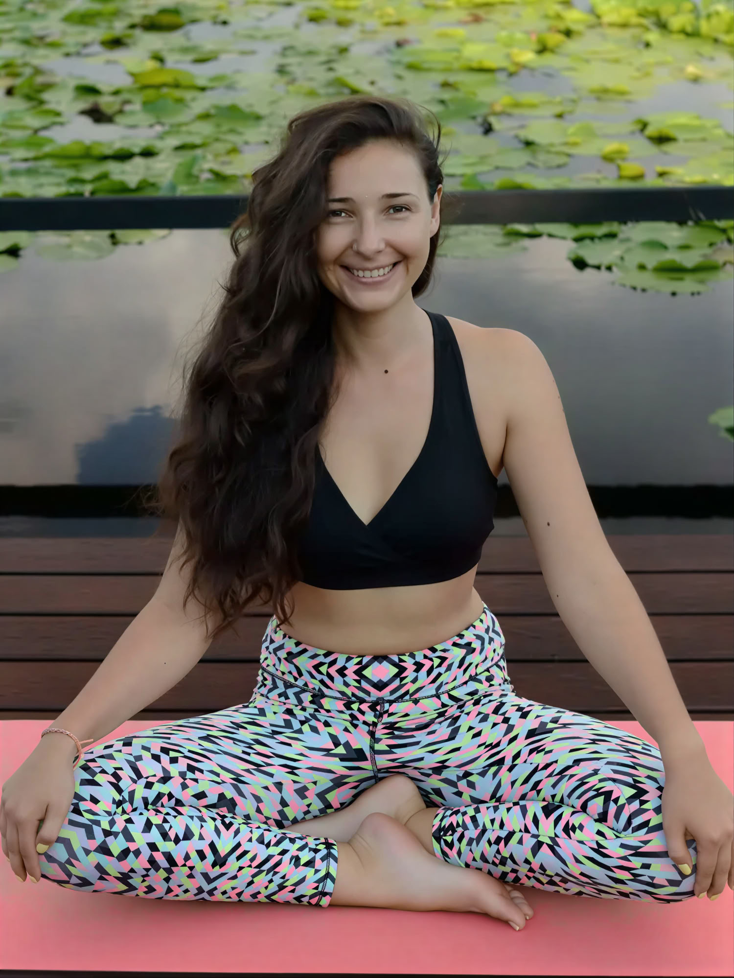 200-timmars yin-yogaterapi juli–augusti 2026