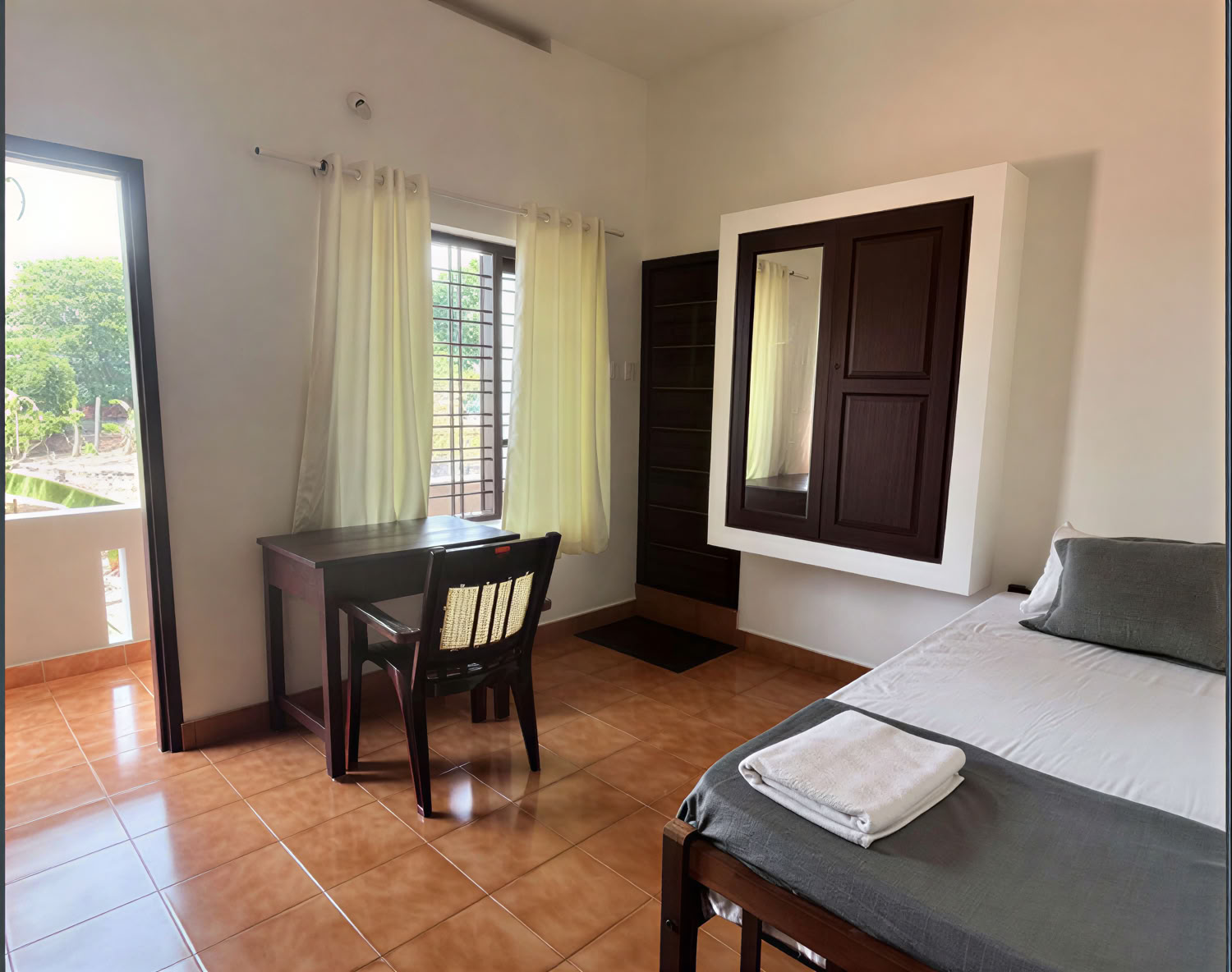 Ljudhealingkurs i Varkala, Kerala