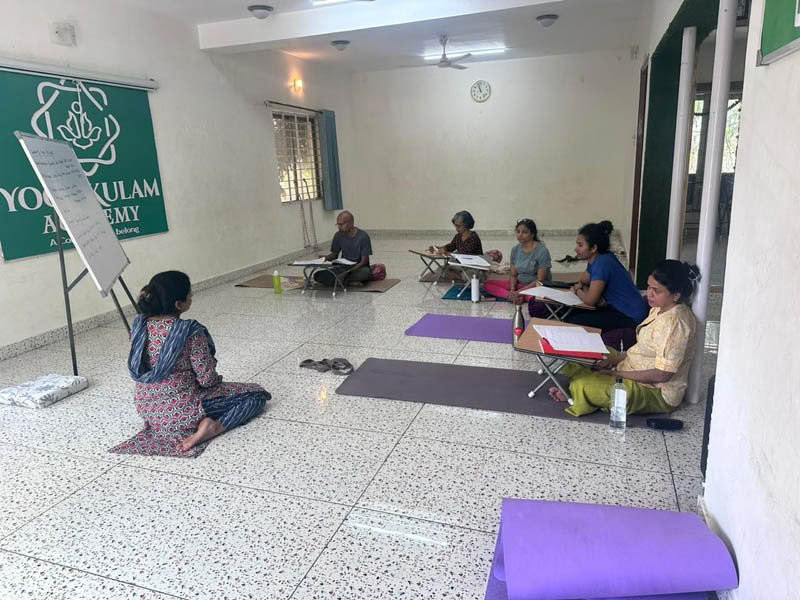 200 timmars yogalärarutbildning på vardagar i Bengaluru