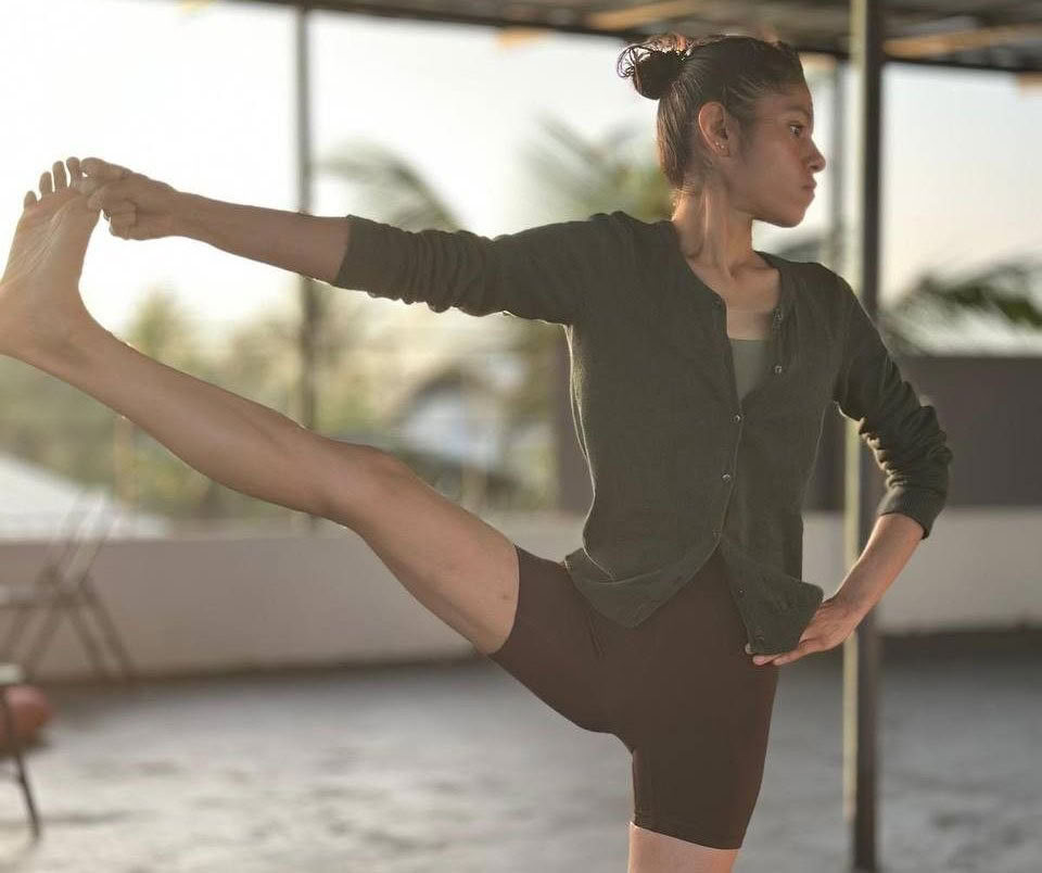 100 timmars yogalärarutbildning i Kerala