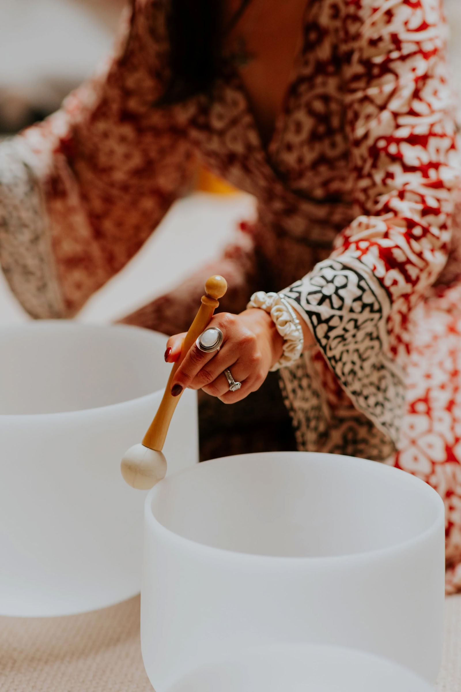 Ljudterapi och ljudbad – intima gruppsessioner