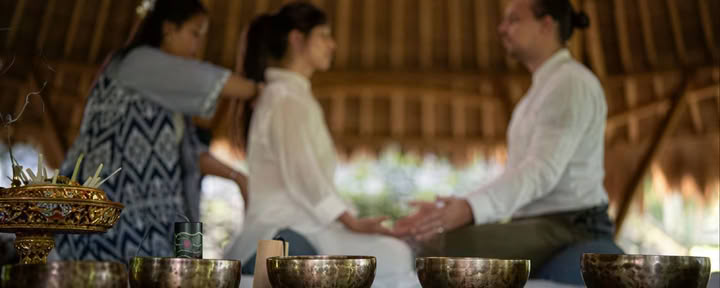 Yoga och ljudhealingharmoni