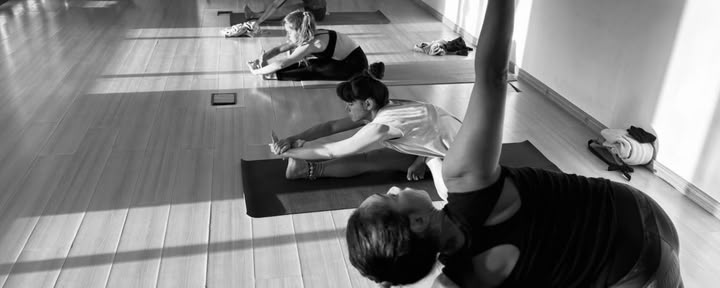 28-dagars 200-timmars Ashtanga Vinyasa-yogaretreat och lärarutbildning i yoga, ayurveda och yogaterapi, Porto Santo, Portugal