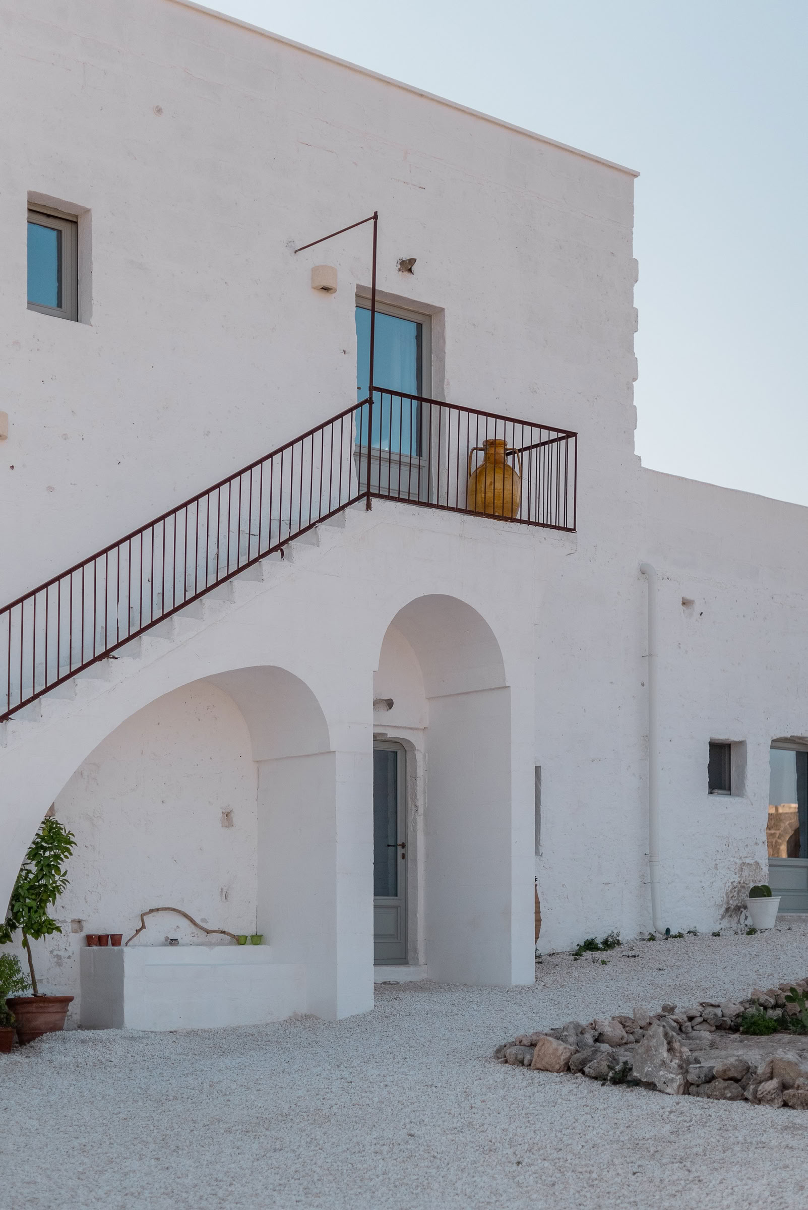 Samtal med platsen: ett kreativt residens på Masseria Specula