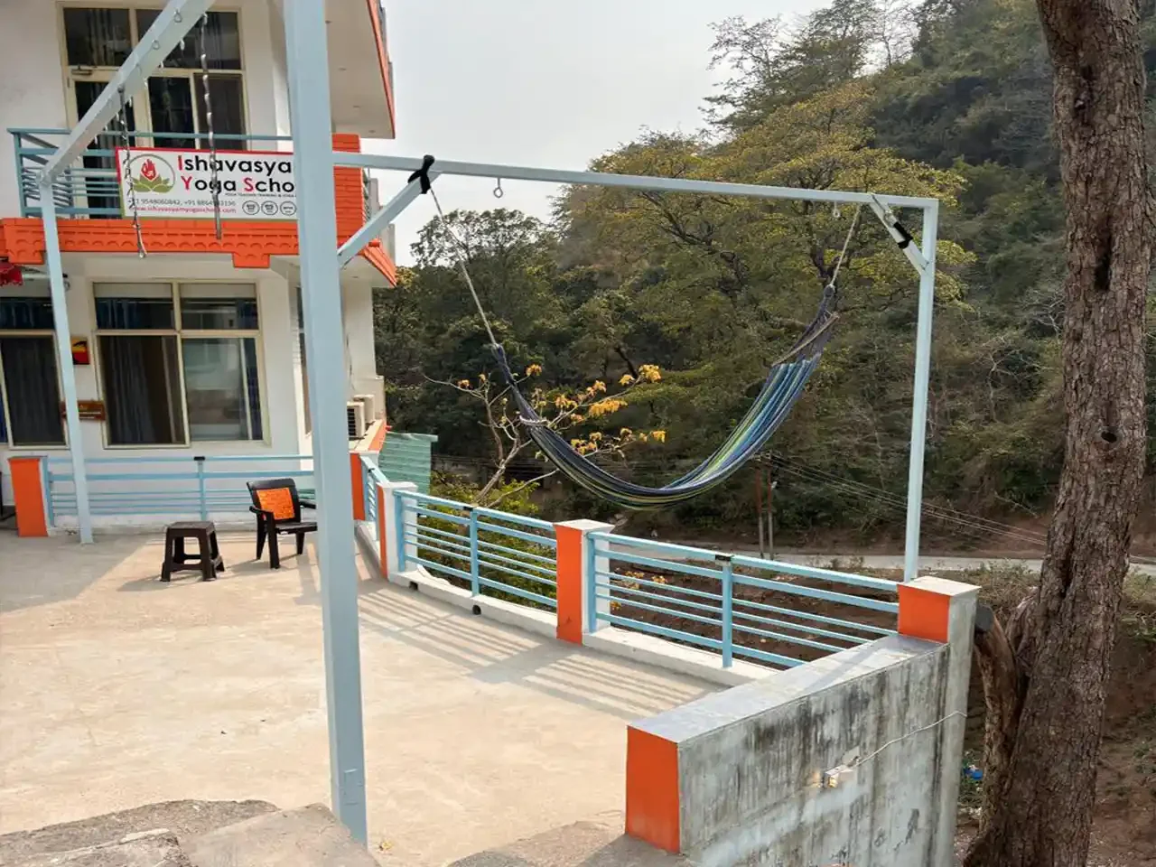 10 dagars aerial yoga-lärarutbildning i Rishikesh