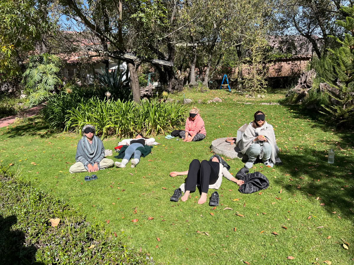 Andlig retreat i mörker och tystnad
