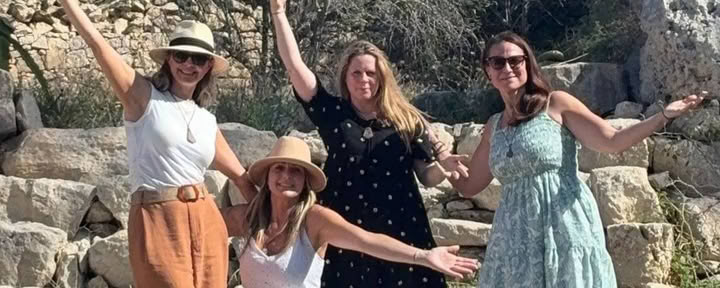Prästinnans pilgrimsfärd till de megalitiska templen på Malta – retreat i privat rum