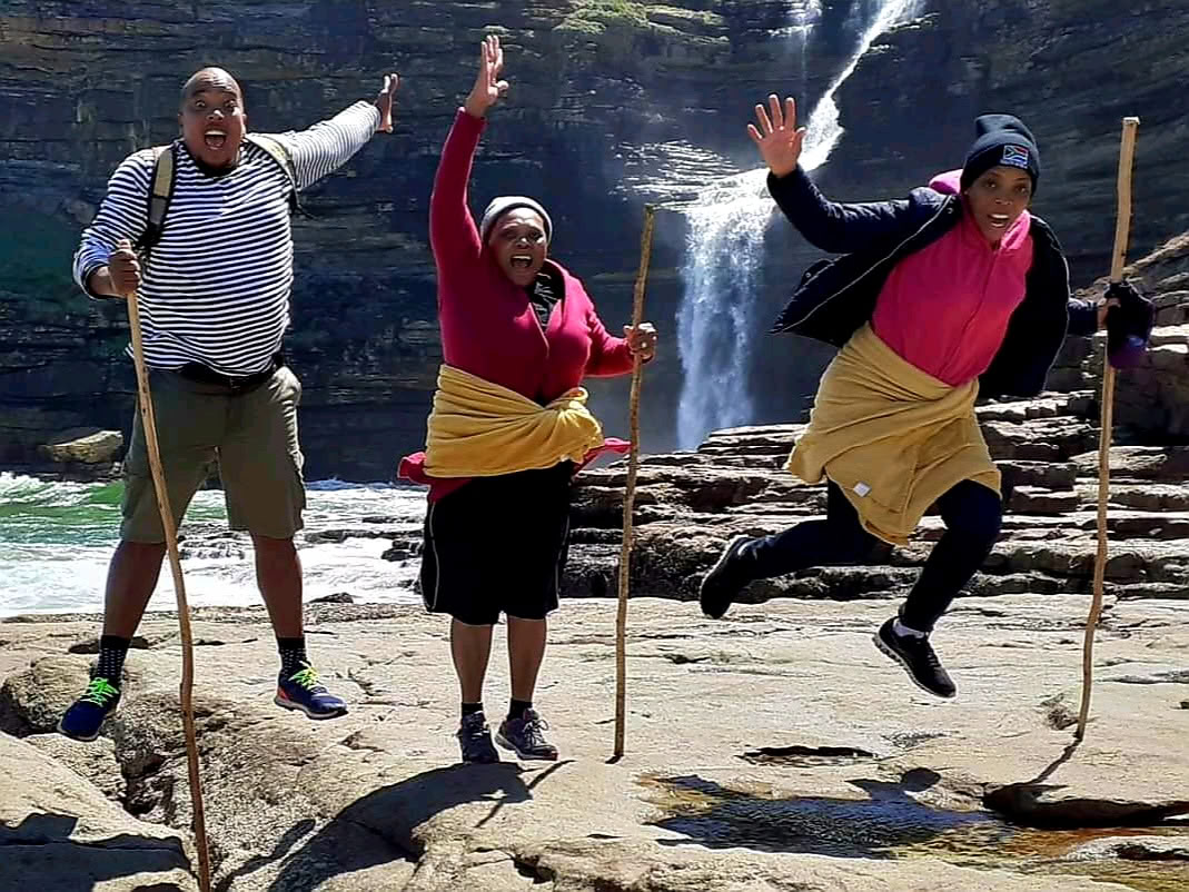 Safari och vandring vid Waterfall Bluff