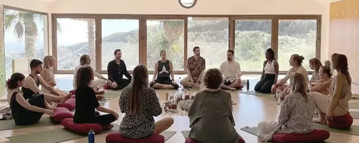 Professionell kroppsterapiutbildning med Innercamp Training