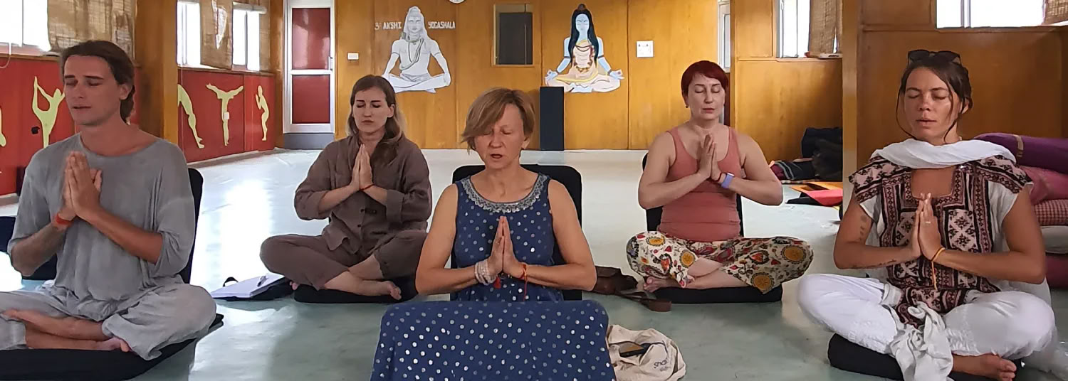 3- och 5-dagars yoga- och meditationsretreat i Rishikesh