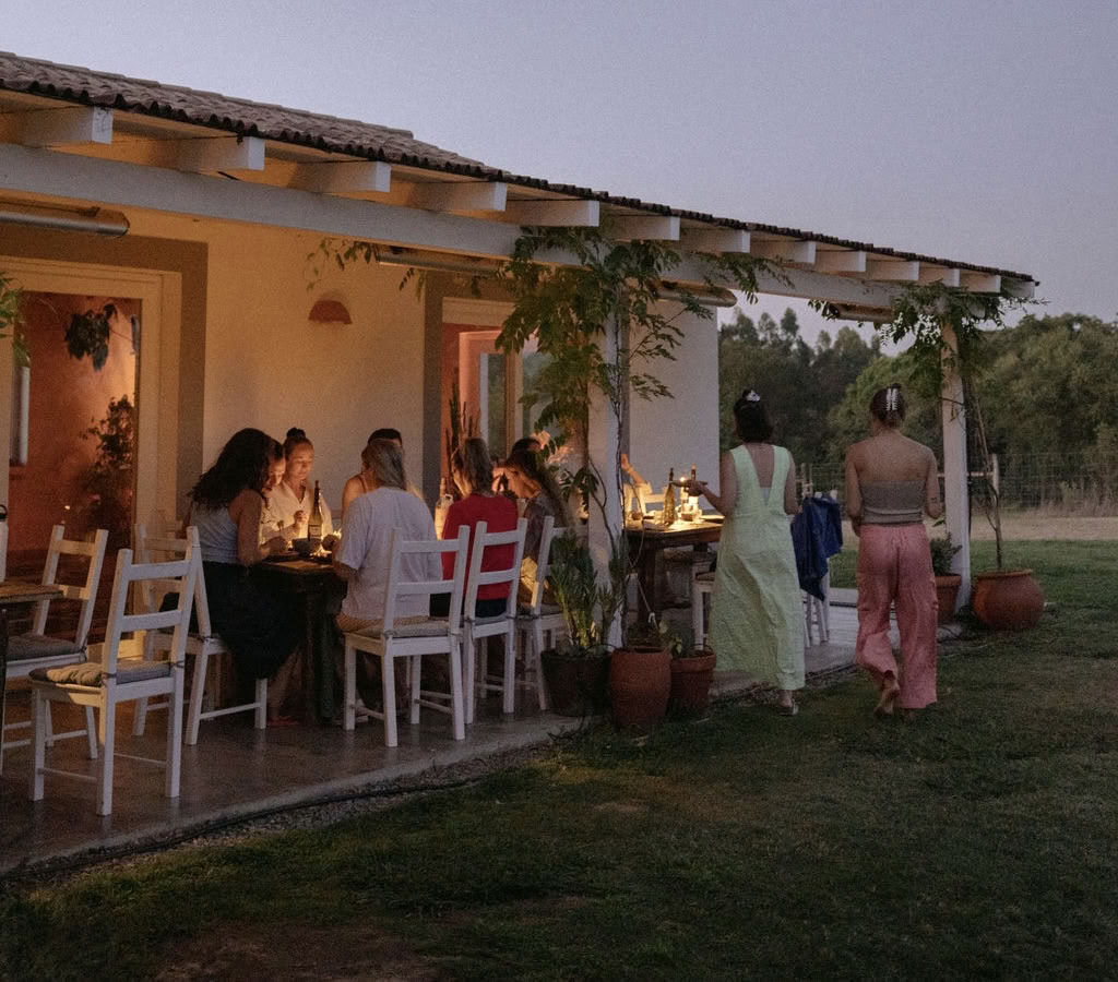 Återkoppla med yogaretreat i Portugal