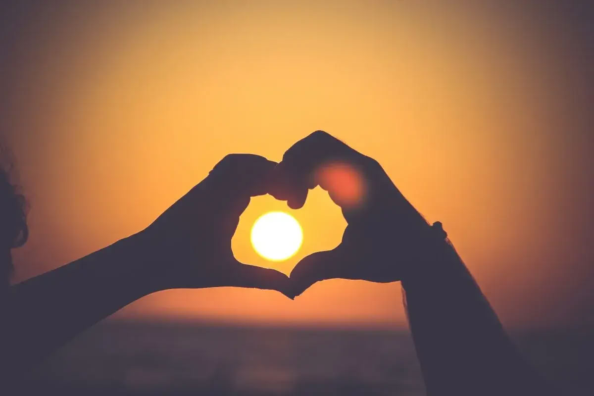 Mindfulness- och yogaretreat: en professionell vinterreset i Pyrenéerna