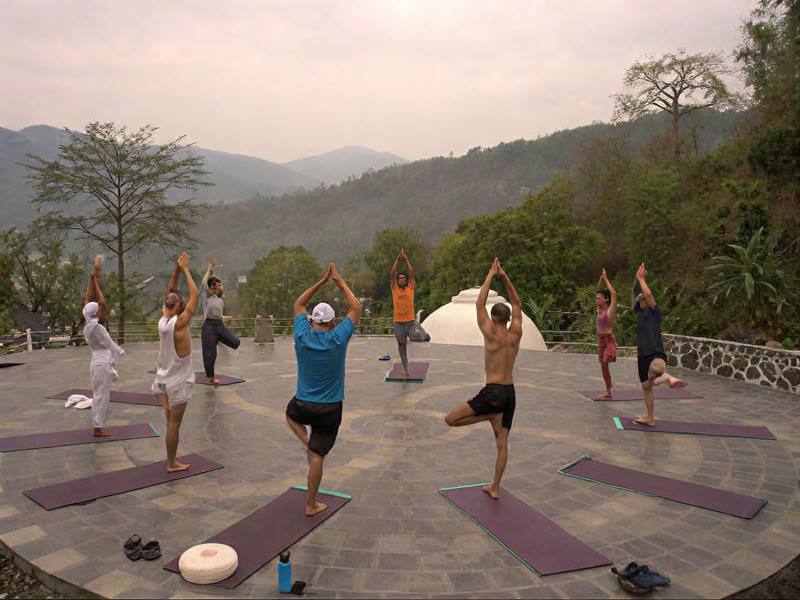 100 timmars Bhaktiyoga-workshop – 11 dagar / 10 nätter