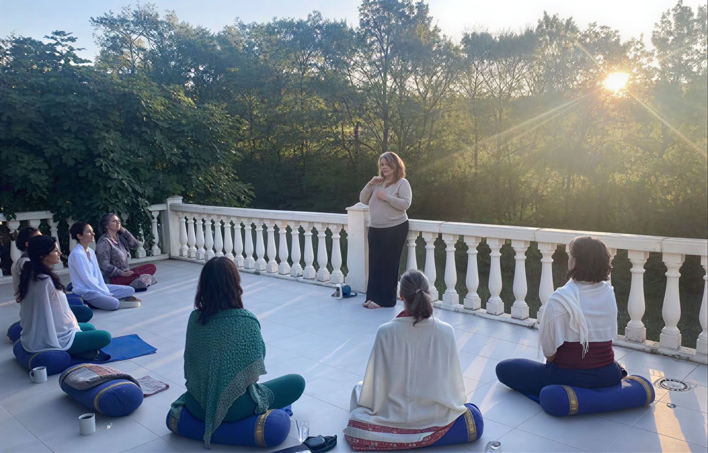 Inre dagjämningsyogaretreat med Candace Soderberg och Lisa Sturt