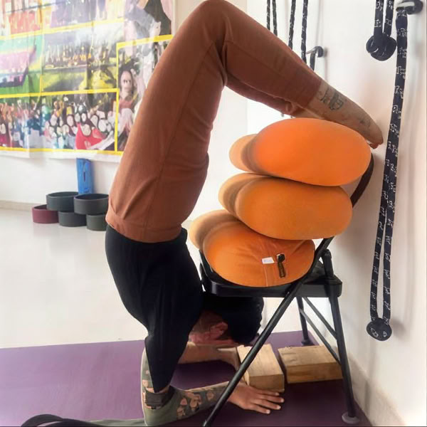 300-timmars yogalärarutbildning i Rishikesh