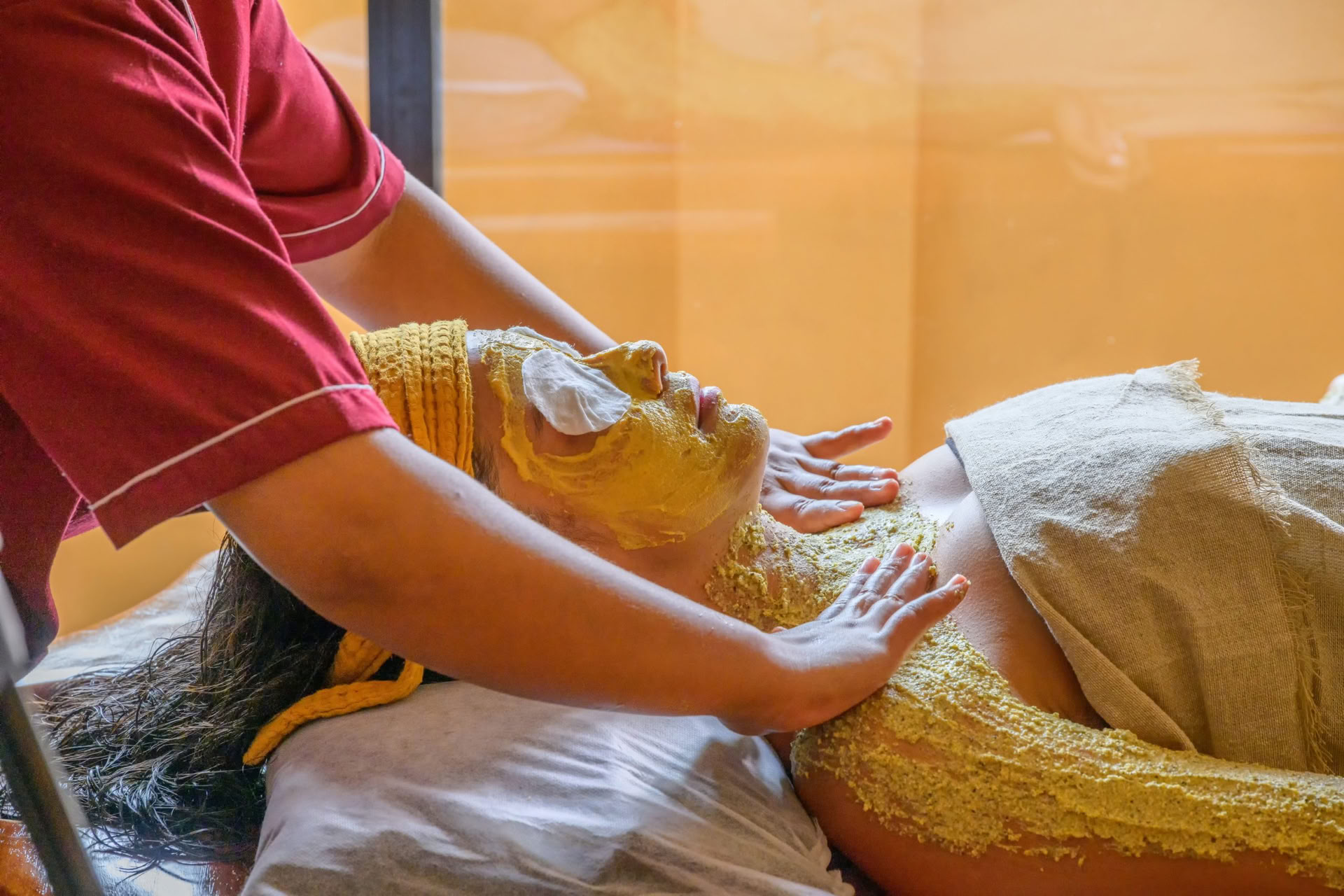 14-dagars ayurvedisk välmåenderetreat för astma i Nepal