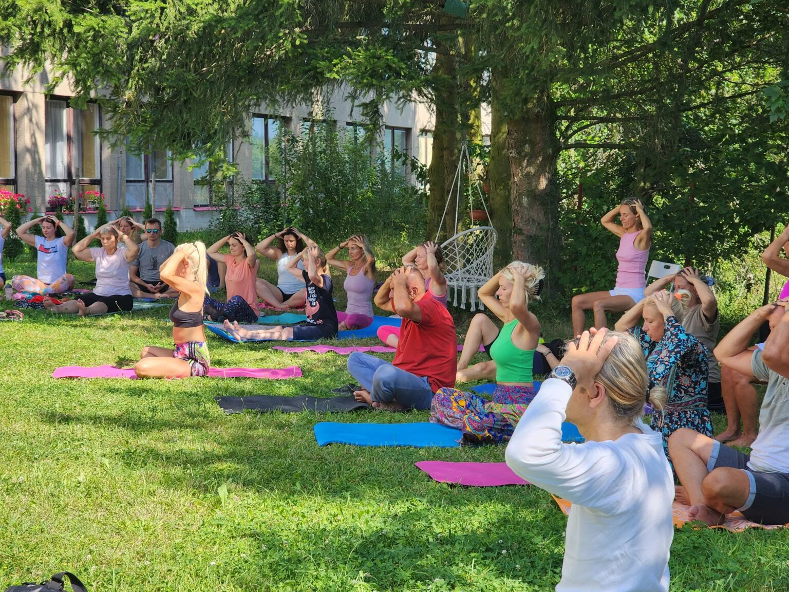 7-dagars stort internationellt scalar yoga-retreat “Samvid”