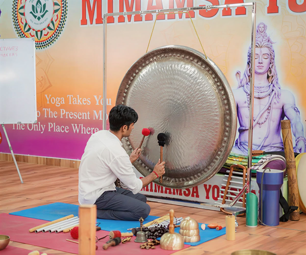 Ljudhealing lärarutbildning i Rishikesh