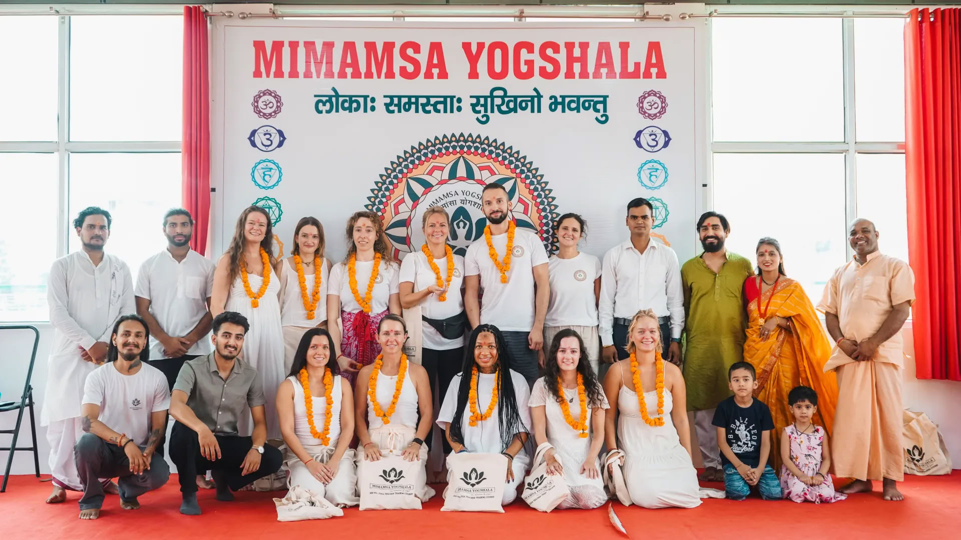 200-timmars yogalärarutbildning i Kerala