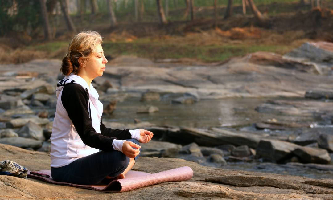 Vinyasa yogalärarutbildning - juli 2026