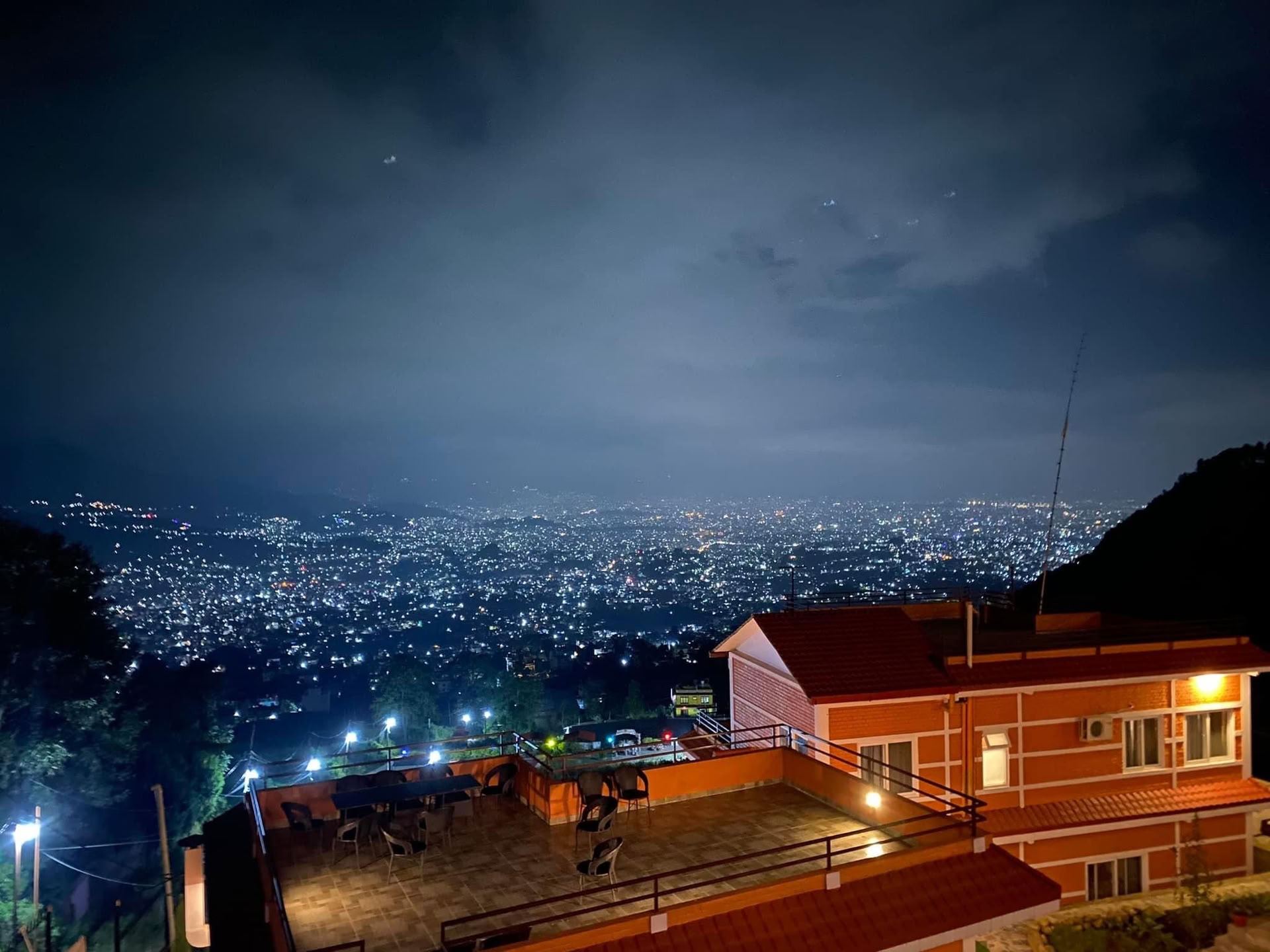 4 dagars yogaretreat och reikibehandling i Nepal