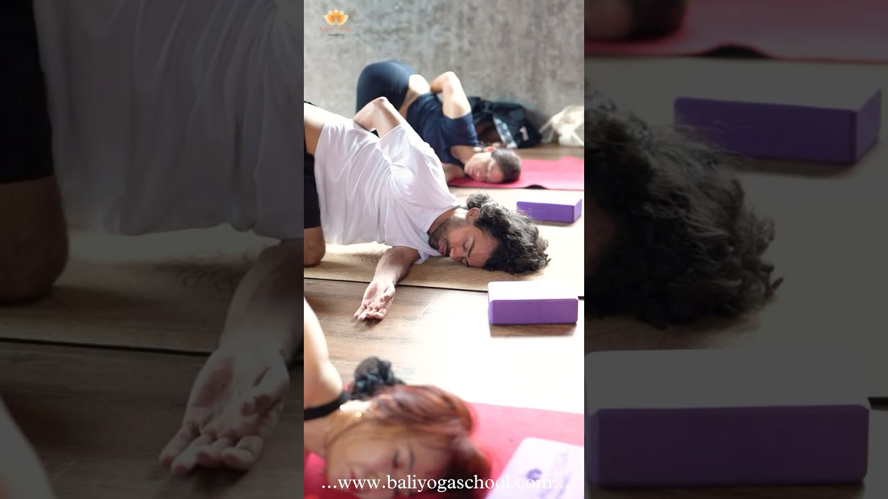 50-timmars Yin-yogalärarutbildning i Ubud, Bali