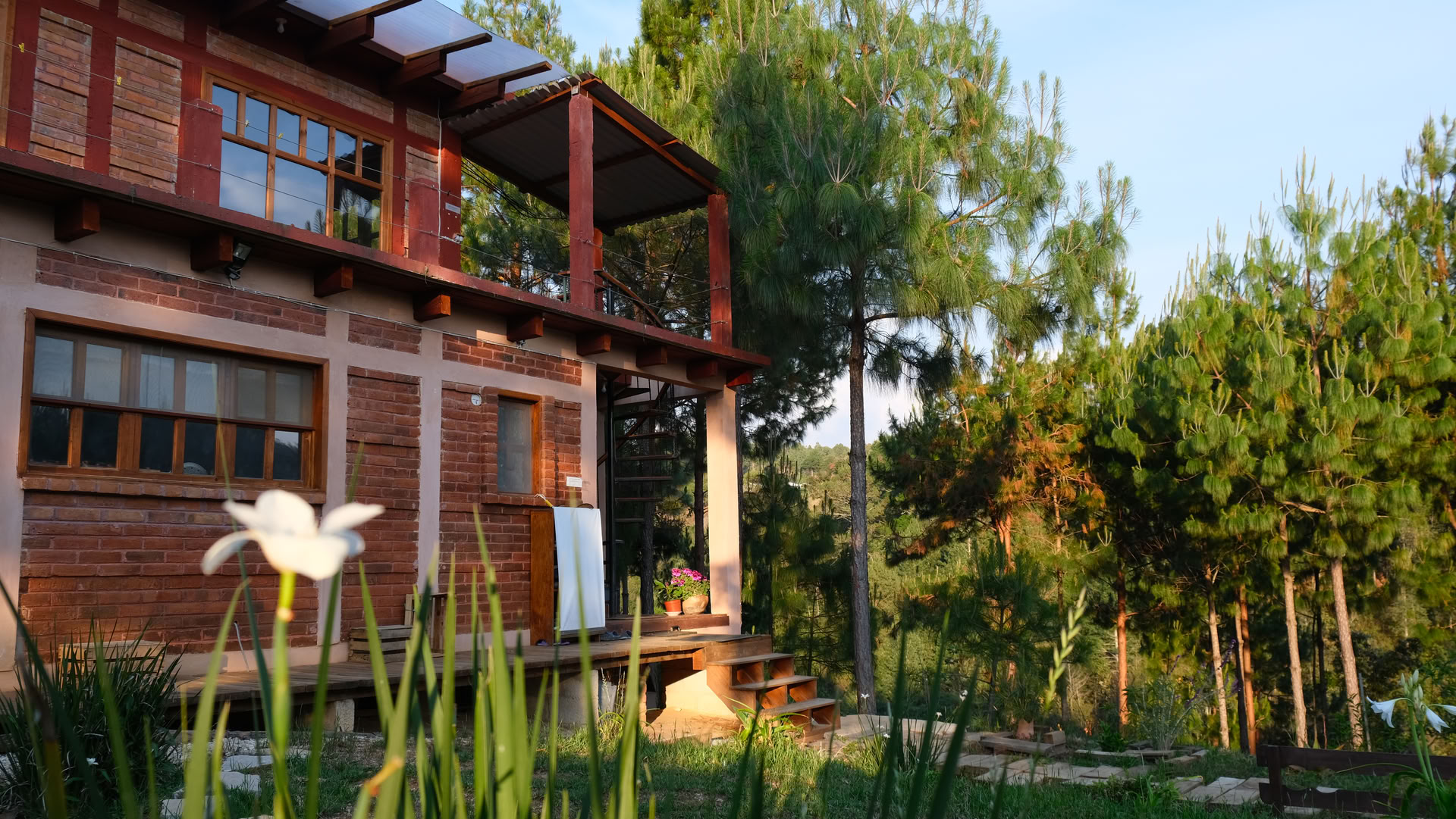 10 dagars tyst meditationsretreat Hridaya