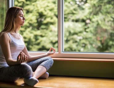 Dagliga yoga drop-in-klasser i Rishikesh