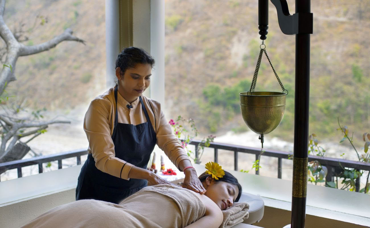 14 dagars yogaretreat med ayurvediska behandlingar