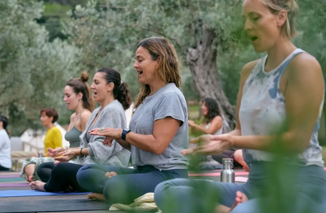 14 dagars yogaretreat med ayurvediska behandlingar