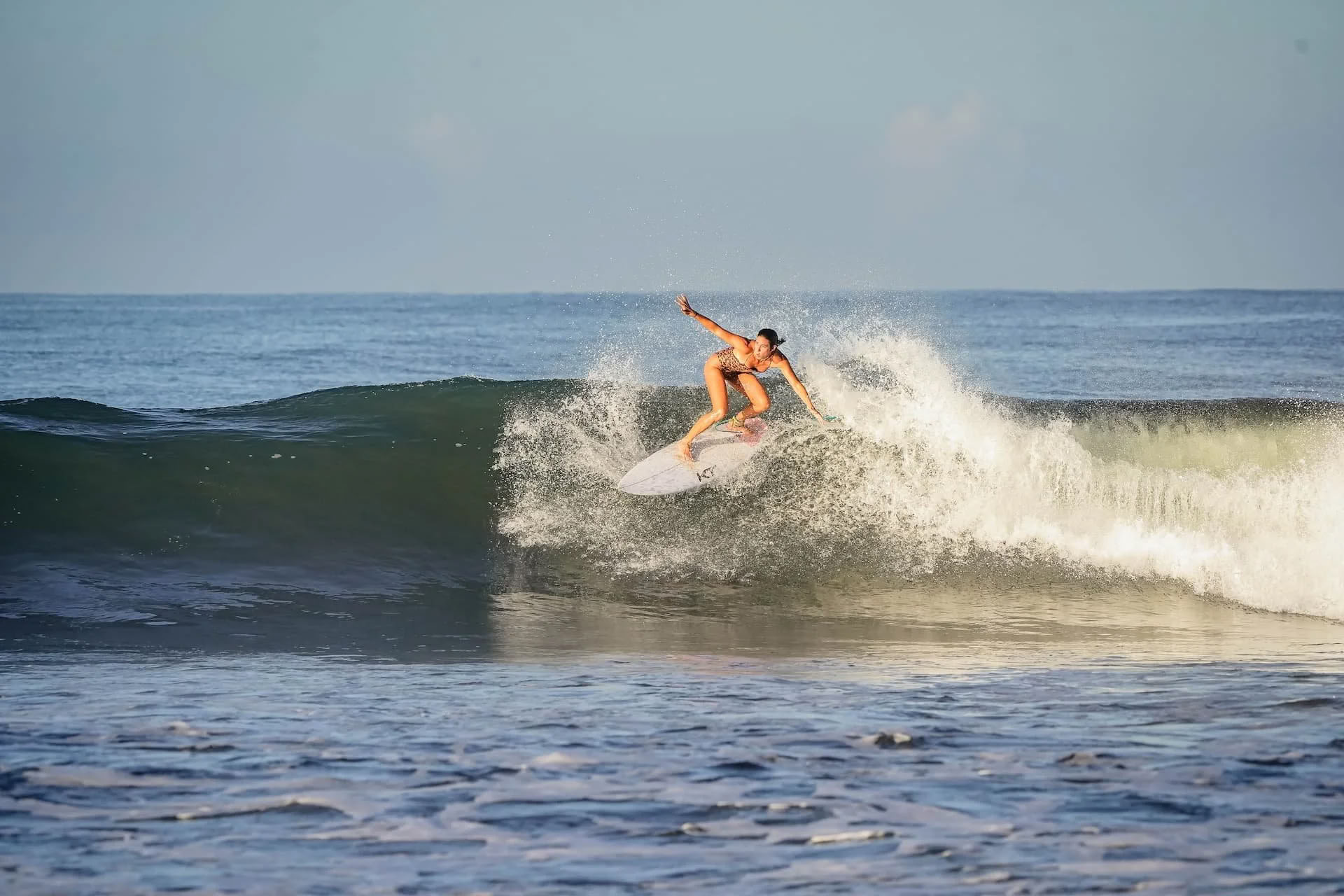 Surfretreat med havet varje dag för medelvana | Amaru Nicaragua